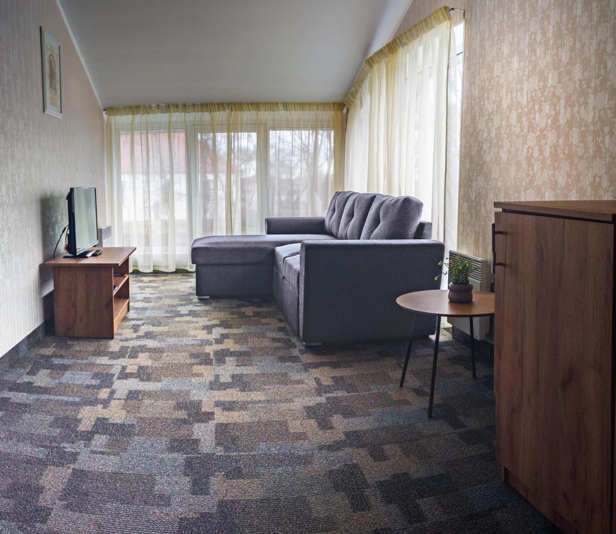 Hotell Wironia Johvi Luaran gambar
