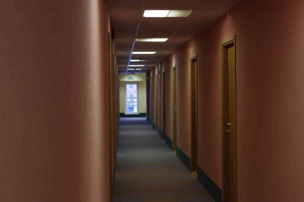 Hotell Wironia Johvi Luaran gambar