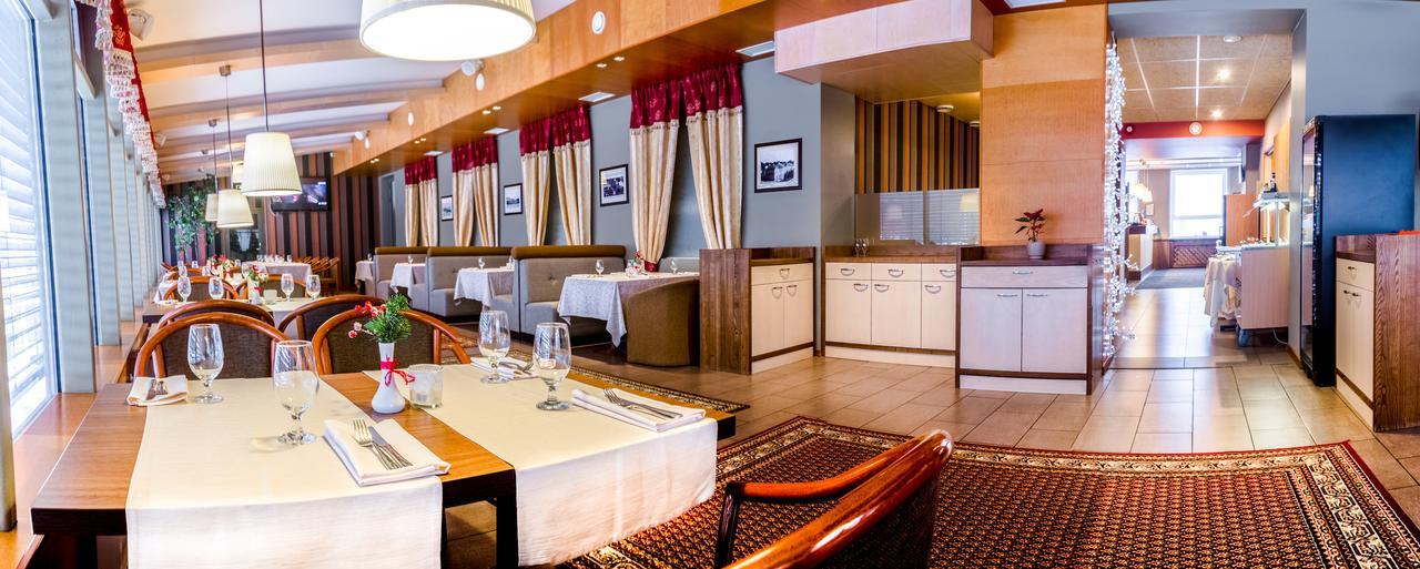 Hotell Wironia Johvi Luaran gambar